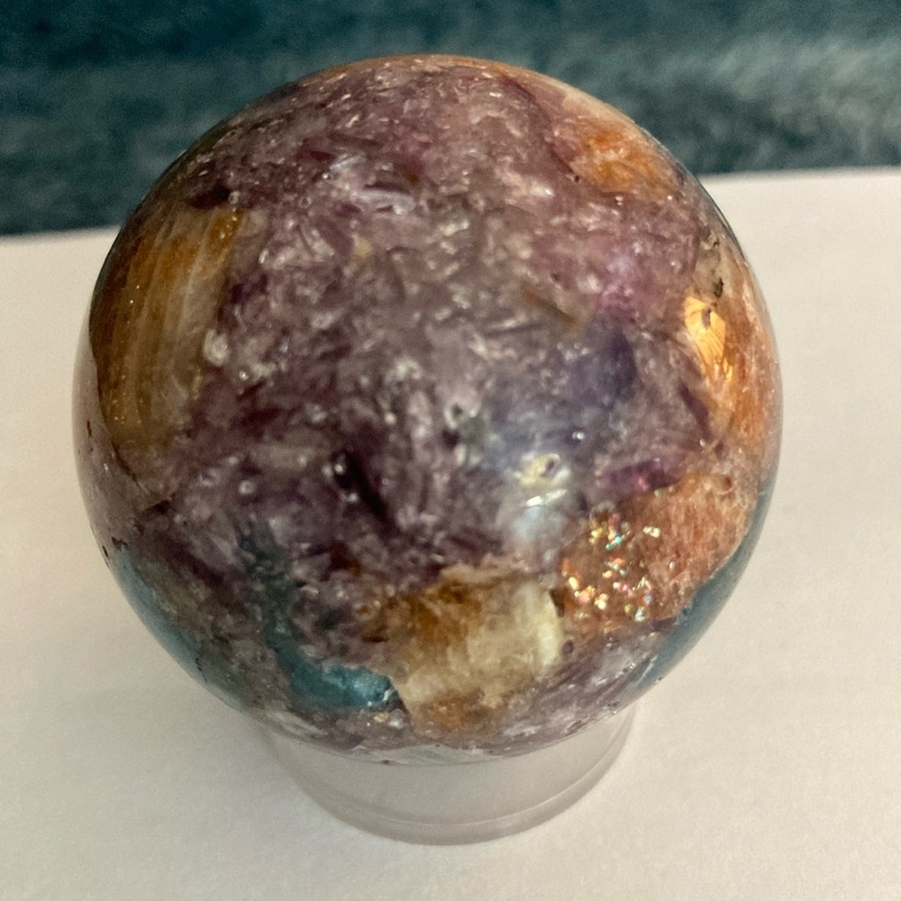 Mixed Material Sphere. NWOT Beautiful colors.  Weight .125 kg.